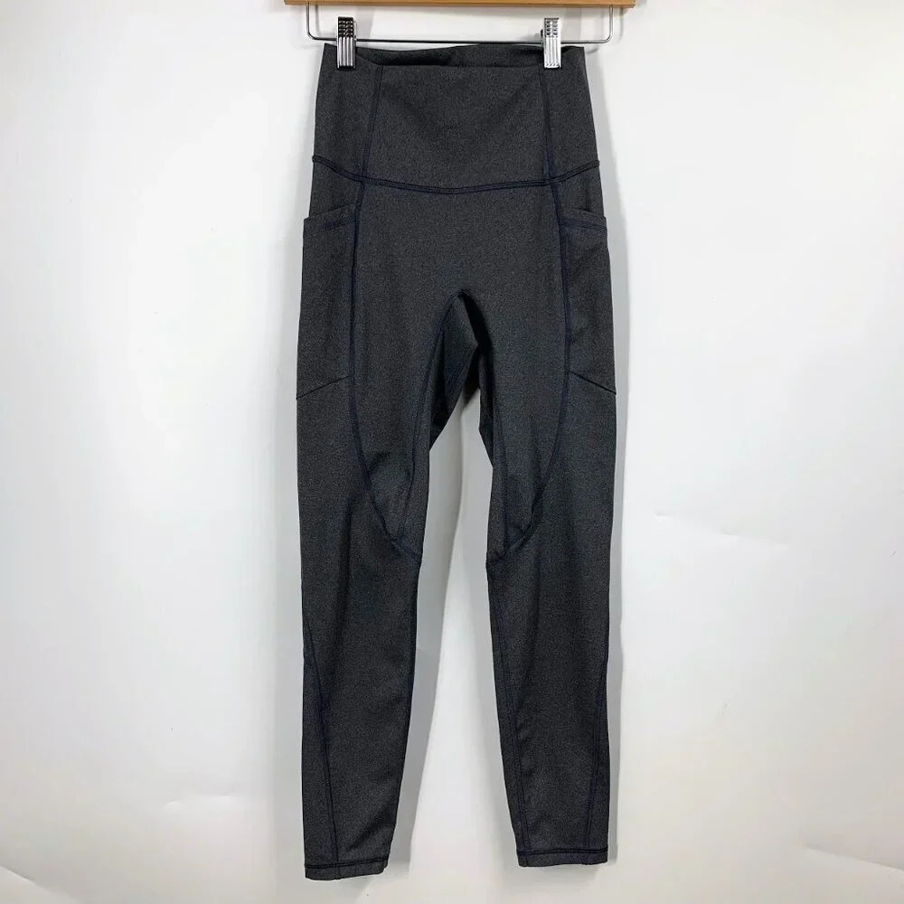 Everlane Women's Perform 7/8 Pocket Stretch Outdoor‎ Leggings Size S